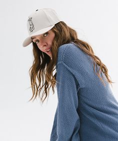 Keep it up, cowgirl! This embroidered canvas trucker hat is a little bit edgy, a bit classy cowgirl + 100% your next favorite trucker. The contrasting design from the base of the hat makes this a statement piece while staying neutral + versatile to style. Turn heads daily while out on the town, running errands or spending time with friends. This hats so cute you'll never be accused of outfit repeating. Trendy Fall Snapback Baseball Cap, Everyday Fall Baseball Cap With Curved Brim, Casual Snapback Flat Cap For Spring, Casual Snapback Baseball Cap For Fall, Casual Curved Brim Baseball Cap For Rodeo, Casual Flat Brim Baseball Cap For Rodeo, Casual Trucker Hat For Fall, Winter Trucker Hat With Curved Brim, Casual Rodeo Hat With Curved Bill