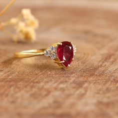 Natural Red ruby ring for women, Red rose ruby ring for her, Engagement ring, Wedding ring, Purpose ring, Promise ring, Statement ring, Gift for her. *Other Similar Jewelry Available Here* https://www.etsy.com/shop/AreebaJewelry Details:- Gemstone - Red Stone Color Available - Natural Red Stone Setting - Prong Quality - AAA Grade Stone Size - 5 x 7 MM Rize Size - 5 US TO 9 US Available Type - 100% Natural  Shipping service - Free worldwide shipping service About AreebaJewelry:- AreebaJewelry tak Rose Rouge, July Birthstone, Red Stone, Minimalist Rings, Ruby Ring, Rings For Her, Ring Ring, Natural Red, Ring For Women