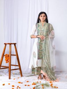 Printed Suit, Printed Dupatta, Printed Kurti, Anarkali Dress, Pants Design, Kurta Set, Suit Set, Indian Design, Designer Outfits Woman