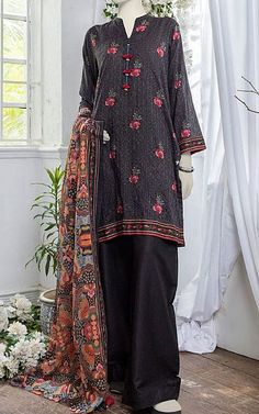 Junaid Jamshed Black Doria Suit | Pakistani Winter Dresses Black Embroidered Long Sleeve Lawn Suit, Black Long Sleeve Salwar Kameez With Floral Embroidery, Black Floral Embroidered Long Sleeve Salwar Kameez, Black Long Sleeve Lawn Suit With Floral Embroidery, Black Long Sleeve Lawn Suit With Resham Embroidery, Black Floral Embroidered Long Sleeve Set, Black Long Sleeve Set With Floral Embroidery, Black Long Sleeve Floral Embroidered Set, Black Long Sleeve Lawn Suit With Dabka Work