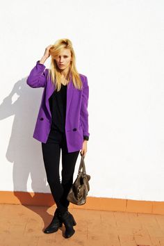 purple blazer! Women Winter Outfits Casual, Purple Blazer Outfit, Casual Outfits For Winter, Women Winter Outfits, Outfit Trabajo, Winter Outfits Casual, Winter Outfits For Women, Outfits For Winter