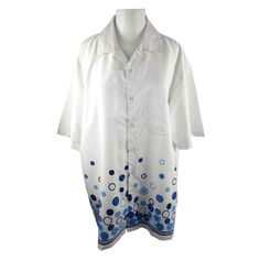 White shortsleeve shirt with bubbles printed on the bottom.  Size: Large Polyester. Bubble Shirt, Piece Of Clothing, White Vintage, South Africa, Favorite Outfit, Gender Neutral, Art Collection, Bubbles, Display Homes