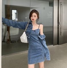 Ruffle Tops Outfit, Denim Jacket Cropped, Korean Jeans, Cute Outfits With Jeans, Retro Fashion Women, Y2k Skirt, Fashion Japanese, Womens Outfit, Mini Sheath Dress