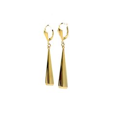 Make a statement with these modern drop earrings in 14 karat yellow gold. With a sleek and minimalist design, these earrings feature a unique pyramid shape that is both eye-catching and lightweight. The high polished yellow gold adds a touch of elegance to the overall look. At the post, a triangle shaped fan adds a subtle touch of detail. These earrings are perfect for adding a touch of modernity to any outfit, from casual to formal. Elevate your style with these stunning drop earrings. Minimalist Polished Finish Earrings For Formal Occasions, Minimalist Polished Earrings For Formal Occasions, Minimalist Polished Finish Formal Earrings, Modern Gold Plated Earrings For Formal Events, Modern Gold Plated Earrings For Formal Occasions, Minimalist Earrings With Shiny Finish For Formal Events, Minimalist Earrings With Shiny Finish For Formal Occasions, Minimalist Formal Earrings With Shiny Finish, Minimalist Polished Earrings For Evening