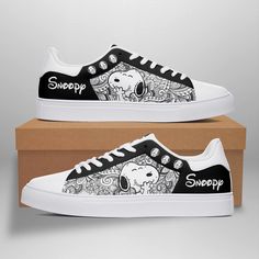 Snoopy Ss Custom Shoes 036 Lightweight construction with breathable mesh fabric provides a comfortable and flawless fit. Snoopy Shoes, Doodle Shoes, Snoopy Gifts, Fashion Tennis Shoes, Snoopy Party, Sopwith Camel, Shoes Tennis, Peanuts Gang, Liner Socks