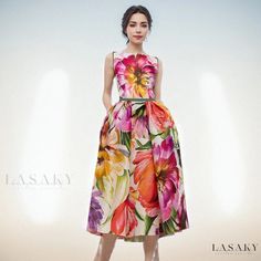 Lasaky - Stylish Sleeveless Printed Dress with Flared Hem and Cinched Waist Red Sleeveless Dress For Summer Garden Party, Red Sleeveless Dress For Spring Garden Party, Red Floral Print Sleeveless Dress For Spring, Red Sleeveless Backless Dress For Spring, Utility Skirt, Princess Sleeves, Work Skirts, Midi Length Skirts, Midi Dress Casual