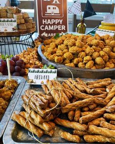 many different types of food are on display