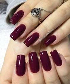 Unghie Sfumate, Nagellack Trends, Work Nails, Makijaż Smokey Eye, Burgundy Nails, Classy Nails, Gorgeous Nails, Nails Makeup