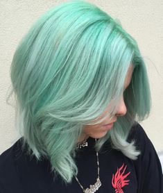 Short Mint Hair, Pink And Mint Hair, Mint Blue Hair, Short Green Hair, Dyed Hair Pastel