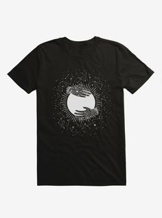 Grudge Outfits, Witchy Shirts, Witch Moon, Spiritual Clothing, Dark Academia Outfit, Painted Clothing, Clothing Aesthetic, Navy Blue T Shirt, Moon Shirt