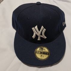 New Era 59fifty Navy Blue Bball Cap Nwot New Era 59fifty, New Era, Accessories Hats, Blue White, Color Blue, Mens Accessories, Navy Blue, Blue And White, Size 7