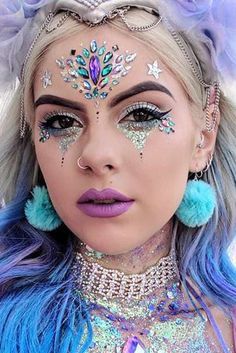 Fairy Festival Makeup, Fairy Makeup Glitter, Fairy Makeup Ideas Halloween, Fairy Make Up Ideas, Edc Makeup Ideas, Unicorn Makeup Ideas, Fairy Fantasy Makeup, Unicorn Makeup Halloween, Ideas For Parties