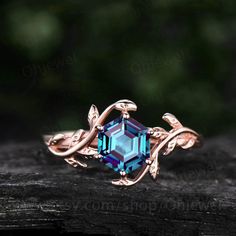 This is a Lab Alexandrite engagement ring in solid gold,about 6x6mm Hexagon. It can be made in any ring size. However please contact me to custom make it to a special big or small size. It can be made in white gold,rose gold or yellow gold with 14k or 18k. However for some people who are nickel allergic,I can also make Engagement Ring Leaf, Rose Gold Ring Set, Cute Engagement Rings, Agate Engagement Ring, Alexandrite Engagement Ring, Engagement Ring For Women, Alexandrite Ring, Bridal Wedding Rings, Diamond Ring Settings