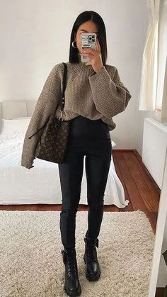 Outfit Ideas Winter, Cute Thanksgiving Outfits, Thanksgiving Outfit Women, Thanksgiving Outfits, Vegas Outfit, Office Outfits Women, Event Outfit, Outfit Women