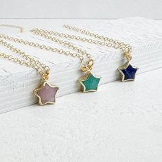 Dainty Gemstone Star Necklace. Crystal Star Necklace. Simple Layering Necklace So versatile and the perfect layering piece!  The star measures about 18x16mm made with the gemstone of your choice electroplated in 22k gold/silver.  The necklace is 18" long on dainty 14k gold-filled/sterling silver chain. Questions?  Please don't hesitate to start a convo, we'd love to hear from you! WELCOME! Welcome to Rustic Gem Jewelry! Thank you for visiting our shop. We take custom orders and can often do a similar piece in different colors. We also offer bulk / bridal discounts. If you have any questions regarding this item, please let us know. We're more than happy to help. MATERIALS We use 14k gold filled chain or sterling silver chain, almost exclusively. We use high quality chain, stones and materia Necklace Simple, Crystal Stars, Necklace Crystal, Layering Necklace, Gems Jewelry, Gold Drop Earrings, Earrings Photo, Turquoise Gemstone, Star Necklace