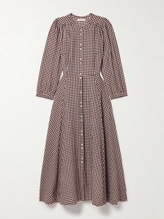 DÔEN's 'Marielle' dress is patterned with colorful checks that create a vintage-inspired Western feel. Cut from soft organic cotton-flannel, it's gently gathered along the shoulders and nips in at the waist before falling to a floaty midi skirt. Fall/winter Dress, Flannel Maxi Dress, Modest Winter Dresses, Winter Dress Casual, Tea Dress Pattern, Dreamy Design, Long Sleeve Cotton Dress, Perfect Closet, Flannel Dress