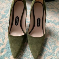 Gorgeous Warm Olive Colour. Worn A Few Times- Stickers Still On The Bottom Though. Fits 8.5 Best I Think Though It’s A Size 9/39. Designer Suede Heels For Work, Elegant Green Slip-on Heels, Designer Closed Toe Court Shoes With Deep Heel Cup, Green Leather Court Shoes For Formal Occasions, Green Suede Almond Toe Heels, Designer Suede Low Heel Heels, Green Formal Court Shoes With Sculpted Heel, Green Slip-on Heels For Formal Occasions, Green Almond Toe Heels