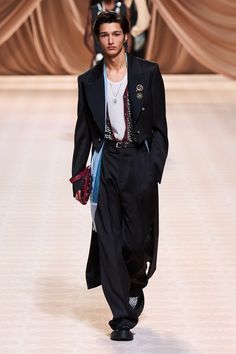 Men Suit Outfit, Aw 2024, Oversize Outfit, 2024 Fashion Trends, Fashion Corner, Menswear Fashion Show, Menswear Fashion