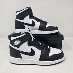 Nike Air Jordan 1 Retro High OG GS 'Black White' '2014' Used Yellowing on uppers Size 4.5 Y Please See Pictures for Condition Got a question? Shoot us a message! ALL SHOES ARE 100% AUTHENTIC Shipping Info: Packages go out every Monday, Wednesday, and Friday Orders placed after 10 am EST will go out with the next shipment Custom Jordans, Nike Air Jordan 1 Retro, Air Jordan 1 Retro High Og, Air Jordan 1 Retro High, Nike Air Jordan 1, Air Jordan 1 Retro, Jordan 1 Retro High, Jordan 1 Retro, Air Jordan 1