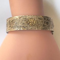 Antique Art Nouveau Gold Filled Bangle Bracelet,  Etched Bangle Bracelet, Small Wrist, Safety Chain,  Antique Estate Jewelry This is a lovely antique hinged art nouveau gold filled bangle bracelet.  Floral etching around the entire bracelet with safety chain.  The bracelet is 5 3/4" on the inside x 5/8". Wonderful vintage condition. More Bangles https://www.etsy.com/shop/VintageVogueTreasure?ref=hdr&search_query=bangles Antique Hinges, Safety Chain, Saint James, Antique Art, Estate Jewelry, Bangle Bracelet, Antique Jewelry, Favorite Jewelry, Art Nouveau