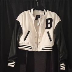 Large/Varsity Jacket Black And White Varsity Jacket, Varsity Jackets, Cute Shirt Designs, Jersey Jacket, Black And White Color, Jacket For Women, Black And White Colour, Fancy Dresses, Cute Shirts