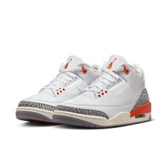 WMNS Nike Air Jordan 3 Retro Georgia Peach 🍑 – SoleFly Orange Jordan, Nike Air Jordan 3, Jordan Retro 3, Shoes For School, Air Jordans Women, Jordan Model, Pretty Shoes Sneakers, Jordan 3 Retro, Womens Air Jordans