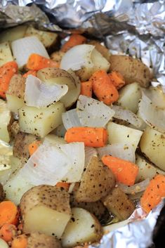 potatoes, carrots and onions on foil with text overlay that reads potato carrot foil packet