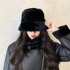 We invite you to embark on a dazzling journey through our exquisite collection of accessories! Fuzzy Bucket Hat, Bucket Hat Fashion, Black Baseball Cap, Fisherman Hat, Winter Hats For Women, Womens Baseball Cap, Wide Brimmed Hats, Caps For Women, Outdoor Woman