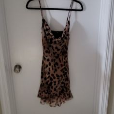 Spaghetti Straps With Side Ruching Boohoo Dress Size 10 Us (Small 10) New With Tags Spagetti Strap, Boohoo Dresses, Leopard Dress, Leopard Print Dress, Babydoll Dress, Print Dress, Black And Brown, Spaghetti Strap, Leopard Print