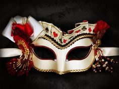 Masquerade Ball Prom, Playing Card Crafts, Boys With Tattoos, Casino Costumes, Beaded Mask, Theme Carnaval, Masquerade Costumes, Casino Outfit