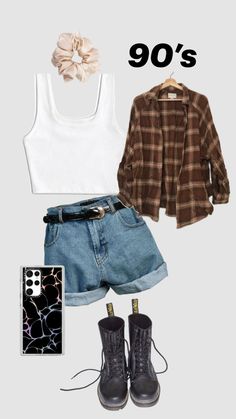 90s Overall Shorts Outfit, Clothes 90s Style Women, 1996 Outfit Ideas, Old School 90s Outfit, Famous 90s Outfits, Batang 90s Outfit, 90s Short Outfits, 1992 Fashion Women, 90s Ideas Outfits