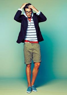 Shop this look for $138:  http://lookastic.com/men/looks/shorts-and-plimsolls-and-v-neck-t-shirt-and-hoodie-and-jacket/693  — Olive Shorts  — Light Blue Plimsolls  — Red V-neck T-shirt  — White and Navy Horizontal Striped Hoodie  — Navy Jacket Nautical Fashion Men, Layers Men, Marine Men, Summer Layers, Olive Shorts, Men Clothes, Striped Hoodie