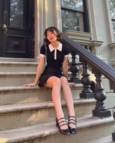 Mary Jane Outfit, Mary Janes Outfit, Mary Jane Shoes Outfit, Spring Teacher Outfits, Skandinavian Fashion, Estilo Preppy, Looks Black, Looks Style, Looks Vintage