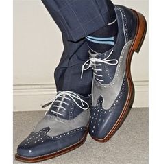 Gray Dress Shoes, Simple Shoes, Oxford Shoes Men, Men Formal, Brogue Shoes, Formal Shoes For Men, Grey Shoes, Moda Vintage, Leather Shoes Men