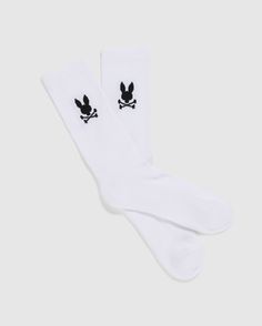 It's all fun and games until the cramps start. Guarantee the best comfort and durability for your feet with our 3-pack sport socks.Knit- 85% peruvian pima cotton, 10% nylon, 5% spandexMade in PeruSport SocksSport sock with intarsia bunnyPack of 3 pairs Comfortable White Anti-odor Socks, Casual White Breathable Knee-high Socks, Casual White Anti-odor Socks, Casual White Knee-high Sports Socks, White Sporty Knee-high Socks, Casual White Cotton Knee-high Socks, White Cotton Sports Socks, White Breathable Cotton Socks, White Sporty Socks