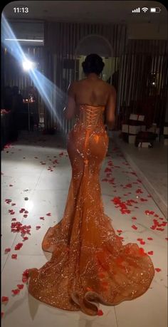 17th Birthday Outfits, Black Lace Evening Dress, Orange Prom Dresses, Red Lace Prom Dress, Prom Dress Pictures, Burgundy Homecoming Dresses, Evening Dress Long, African Prom Dresses, Prom Girl Dresses