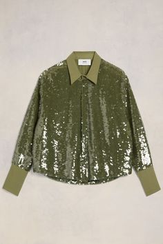 Olive green silk sequin embellishment classic collar concealed front fastening drop shoulder long sleeves fitted-cuff sleeves curved hem When buying this unisex item, keep in mind that it is graded in standard men's sizing. - Size : 36 - Unisex Short Cuir, Versace Outfit, Ami Paris, Green Sequins, Green Silk, Dress With Cardigan, Silk Shirt, Embroidered Shirt, Shirt Accessories