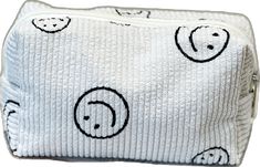 Trendy White Cosmetic Bag, Trendy Portable Cosmetic Bag For Daily Use, Trendy Portable Cosmetic Bag For Everyday, Casual Travel Cosmetic Pouch Bag, Casual Large Capacity Cosmetic Bag For Everyday, Casual Large Capacity Cosmetic Bag, Large Capacity Casual Cosmetic Bag For Everyday Use, Casual Rectangular Cosmetic Bag For Everyday Use, Everyday Casual Pouch Cosmetic Bag