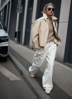 Outfit Cream, Emma Style, Cream Trousers, Sweet Summer, I Cool, Cool Weather, Trousers, Cream