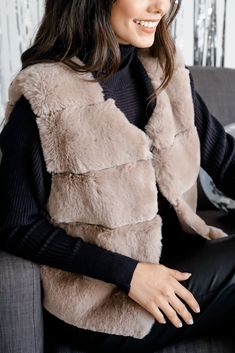 Sleeveless Vest Outfit, Mink Vest, Faux Vest, Faux Shearling Vest, Faux Fur Gilet, Vest Coat, Faux Fur Vest, Faux Fur Vests, Coat Outfits