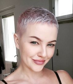 Extremely Short Pixie, Trendy Short Hair Cuts, Cute Short Hair, Short Haircut Ideas, Chemo Hair, Hair Cuts For Women