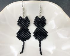 Catfight Earrings Animal Earrings Happy Gift Cute Earrings kawaii Earrings hand Beaded Earrings cat Gift cat Jewelry cat Earrings - Etsy Black Cat Bead Pattern, Cat Seed Bead Patterns, Beaded Black Cat Earrings, Bead Cat Earrings, Beaded Cat Earrings, Halloween Earrings Beaded, Beaded Cat, Cats Orange, Cat Earring