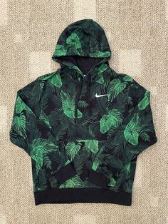 WE LOVE TO COMBINE SHIPPING!  ~ Nike Sportswear ~  Men's French Terry Hoodie Style: DO6163 - Color: 310 Green / Black - Size: M ~ Brand New With Tags ~ Kangaroo pocket Armpit to armpit measures approx. 23" Armpit to end of sleeve approx. 19.5" Armpit to hem approx. 14" Back neck seam to hem approx. 26" 80% Cotton / 20% Polyester I want my buyers to know that customer satisfaction is my Priority!  If you have a problem with your purchase, Please contact me and I will do everything I can to resolv Nike Green Sweatshirt For Streetwear, Nike Green Hoodie, Nike Green Sporty Hoodie, Nike Green Fleece Hoodie, Vintage Nike Hoodie Green, Nike Sportswear Mens, Hoodie Style, French Terry Hoodie, Hoodie Green