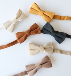 This formal pre-tied and adjustable double-deck bow tie is a perfect choice for a holiday, wedding, groomsmen, best man, ring bearer outfit, birthday celebration or any other special occasion!  SIZING: Adult pre-tied bow tie measures approx. 4.5 inches long and 1.75 inches wide. Nicksize 9 inches - 18 inches. Metal clasp for secure and comfortable wear.    ATTENTION! We recommend that you never leave a young child unattended while using our products.  The product may contain small parts and could potentially become a choking hazard.   By placing an order you agree that Our store accepts no liability for use, misuse, or lack of supervision while using our products. REFUNDS AND EXCHANGES   We gladly accept returns and exchanges but within a timeframe set in our return policy. Please contact Rust Groomsmen, Rust Bow Tie, Champagne Bow Tie, Bow Tie For Men, Wedding Bow Tie, Groomsmen Bowtie, Outfit Birthday, Bearer Outfit, Ring Bearer Outfit