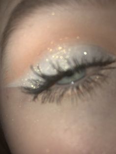 Glittery Makeup Ideas, Make Up Tricks, Baby Belle, Only Me, Swag Makeup, Smink Inspiration, Ethereal Makeup, Belle Beauty, Makijaż Smokey Eye