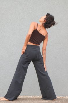 A High-Quality High Waisted Wide Legg Hippie Gray Yoga Pants, Boho Clothing Fashion, Hand Made Of Amazing Cotton Lycra, Beautiful Loose Pants, Perfect for the up-and-coming season. These Beautiful and Relaxed Boho pants are the perfect style for your everyday visit to a café, a good yoga session, as well as a quick visit to a festival nearby. A Unique and gorgeous loose pants, perfectly tailored to fit and compliment all body types, from size small to size XL. It is loose and comfortable to wear Festival Straight Pants With Elastic Waistband, Stretch Full-length Hippie Pants, Hippie Stretch Full-length Pants, Hippie Style Stretch Full-length Pants, Hippie Full Length Stretch Pants, Non-stretch Bohemian Straight Pants, Cotton Wide Leg Pants For Yoga, Hippie Style Black Wide Leg Pants, Black Wide Leg Hippie Pants