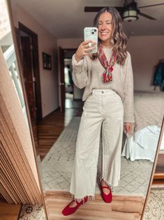 Early May Outfits – Marissa Wears an Outfit Colorado Business Casual, Traditional Modern Outfits, Light Fall Outfits Casual, Trendy Teaching Outfits, Meg Ryan Inspired Outfits, Teacher Thanksgiving Outfits, Tan Barrel Pants Outfit, Coastal Grandma Work Outfits, Camp Director Outfit