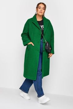 Shop YOURS Curve Green Boucle Coat at Yours Clothing. Discover women’s plus size clothing in sizes 10-36 with fast delivery. Plus Size Herbst, Boucle Coat, Plus Size Fall Outfit, Plus Size Fall, Longline Coat, Plus Swimwear, Plus Size Coats, Next Fashion, Stylish Plus