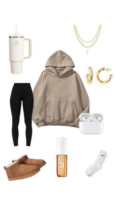 Middle School Gym Outfits, Cute Fall Outfits With Sweatpants, Outfits That Go With Brown Hair, Clean Girl Outfit Inspo For School, Back To School Outfits Simple, Cute Outfit Ideas For School Fall, Casual Outfits For Teens Girls Simple, Outfit Inspo College Girl, Cute Outfits For Cool Weather