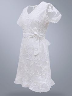 Gender:Women Type:Dresses Feature:V Neck. Solid Color. Short Sleeve Material:Polyester Fiber Style:Casual Color:White Size:S.M.L.XL.2XL Please Note:All Dimensions Are Measured Manually With A Deviation Of 1 To 3cm. Short Lace Dress, Dress Aesthetic, Dress Mini, Lace Mini Dress, Mini Dresses, Club Dresses, Glamorous Evening Gowns, Long Sleeve Mini Dress, V Neck Dress